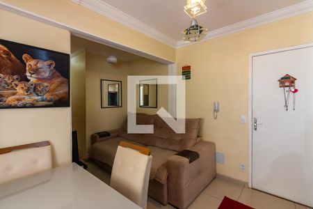 Sala  de apartamento à venda com 2 quartos, 49m² em Padroeira, Osasco