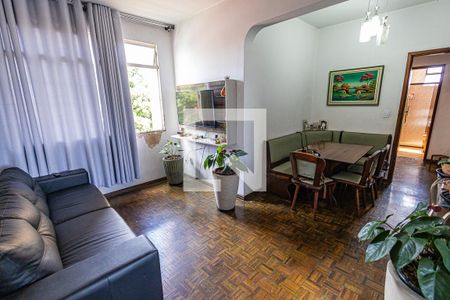 Sala de apartamento à venda com 3 quartos, 87m² em Padre Eustáquio, Belo Horizonte