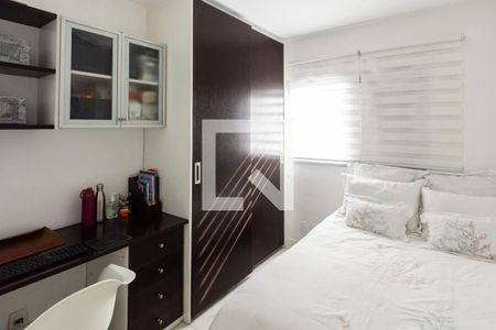 Quarto de apartamento à venda com 2 quartos, 60m² em Itaim Bibi, São Paulo