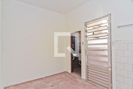 Sala/Cozinha de casa para alugar com 2 quartos, 60m² em Sítio Morro Grande, São Paulo