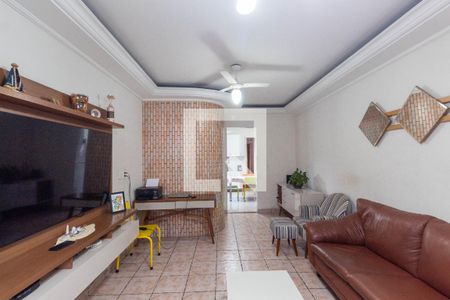 Sala de casa à venda com 3 quartos, 250m² em Vila Granada, São Paulo