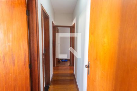 Corredor de apartamento para alugar com 4 quartos, 160m² em Palmares, Belo Horizonte