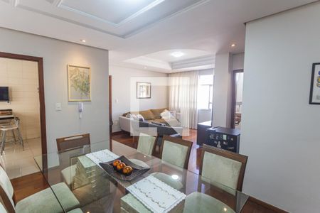 Sala de apartamento para alugar com 4 quartos, 160m² em Palmares, Belo Horizonte