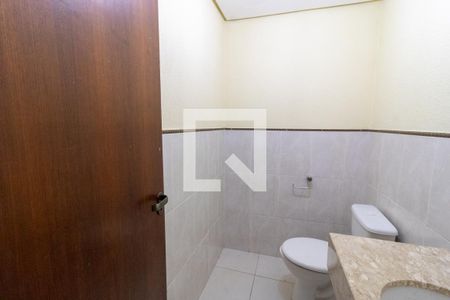 Lavabo de casa de condomínio para alugar com 3 quartos, 273m² em Vila Assunção, Porto Alegre