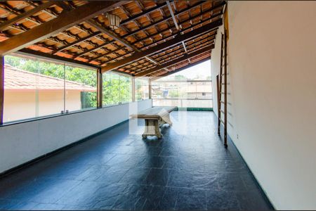 Salão de casa à venda com 4 quartos, 368m² em Alto dos Pinheiros, Belo Horizonte