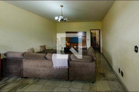 Sala de casa à venda com 4 quartos, 368m² em Alto dos Pinheiros, Belo Horizonte