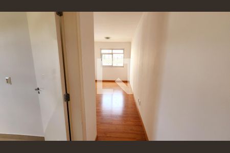 Hall de entrada de apartamento para alugar com 3 quartos, 78m² em Jardim Shangai, Jundiaí