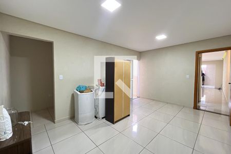 Quarto 1 de casa para alugar com 2 quartos, 69m² em Conjunto Habitacional Turistica, São Paulo