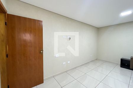 Quarto 1 de casa para alugar com 2 quartos, 69m² em Conjunto Habitacional Turistica, São Paulo