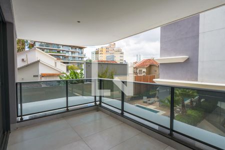 Varanda de apartamento para alugar com 3 quartos, 152m² em Centro, Curitiba