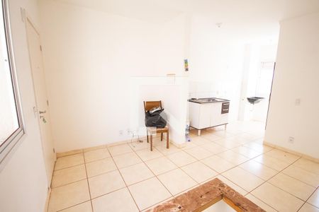 Sala de apartamento para alugar com 2 quartos, 43m² em Jardim Heitor Rigon, Ribeirão Preto