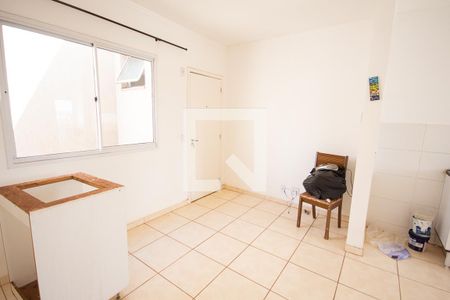 Sala de apartamento para alugar com 2 quartos, 43m² em Jardim Heitor Rigon, Ribeirão Preto