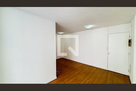 Sala de apartamento para alugar com 2 quartos, 65m² em Jardim, Santo André