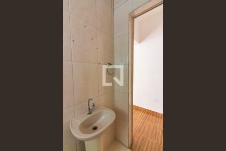 Banheiro de casa para alugar com 1 quarto, 50m² em Bandeiras, Osasco