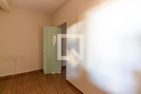 Quarto de casa para alugar com 1 quarto, 50m² em Bandeiras, Osasco