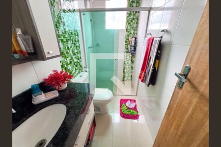 Casa à venda com 3 quartos, 360m² em Lindéia, Contagem