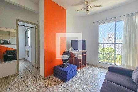 Sala de apartamento para alugar com 1 quarto, 40m² em Jardim Virginia, Guarujá