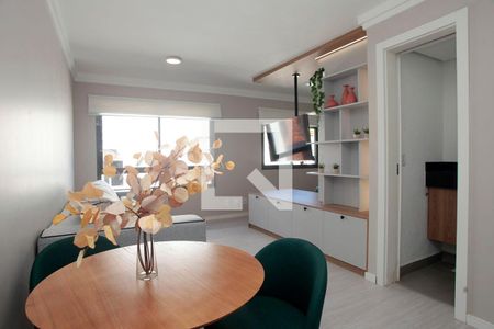 Sala de kitnet/studio à venda com 1 quarto, 42m² em Auxiliadora, Porto Alegre