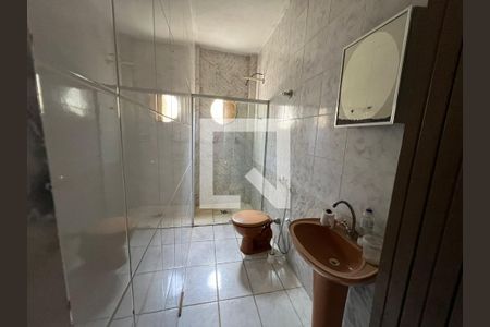 Banheiro de casa para alugar com 2 quartos, 195m² em Xodó Marize, Belo Horizonte