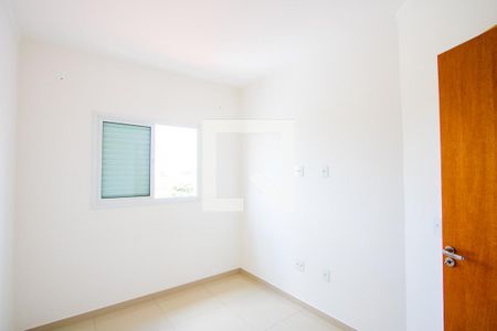 Quarto 2 de apartamento para alugar com 2 quartos, 80m² em Jardim Las Vegas, Santo André