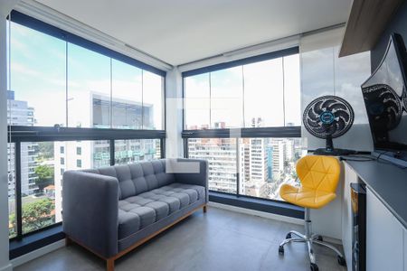 Sala de kitnet/studio para alugar com 1 quarto, 28m² em Jardins, São Paulo