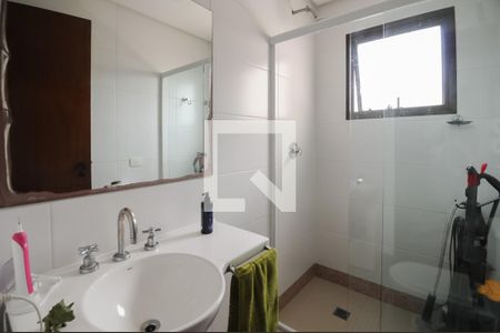 Apartamento à venda com 125m², 4 quartos e 2 vagas Apartamento à venda com 125m², 4 quartos e 2 vagasBanheiro Social