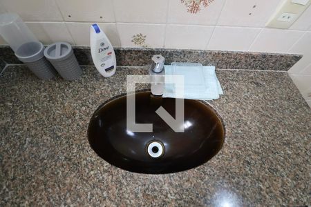 Apartamento para alugar com 81m², 2 quartos e 1 vaga Apartamento para alugar com 81m², 2 quartos e 1 vagaBanheiro Suíte