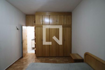 Quarto Suíte de apartamento para alugar com 2 quartos, 81m² em Parque Enseada, Guarujá