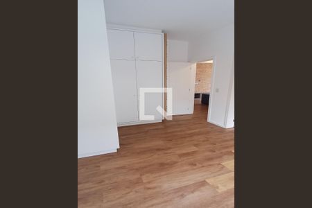 suíte 2 de apartamento para alugar com 2 quartos, 74m² em Coqueiros, Florianópolis