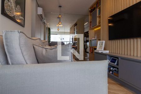 Sala de apartamento à venda com 2 quartos, 70m² em Vila Romana, São Paulo