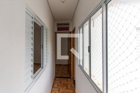 Corredor de casa para alugar com 2 quartos, 130m² em Lapa, São Paulo