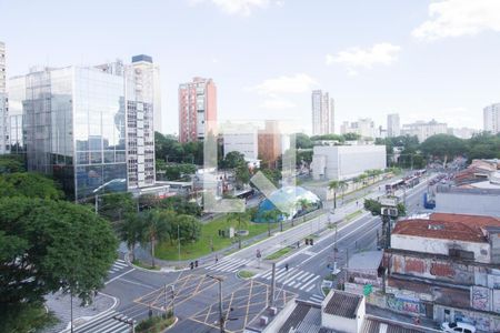 Vista de kitnet/studio à venda com 1 quarto, 27m² em Santo Amaro, São Paulo