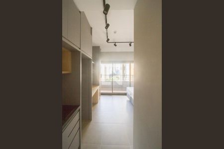 Cozinha de kitnet/studio à venda com 1 quarto, 29m² em Santo Amaro, São Paulo