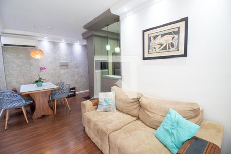 Sala de apartamento para alugar com 3 quartos, 83m² em Santo Amaro, São Paulo