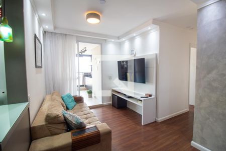 Sala de apartamento para alugar com 3 quartos, 83m² em Santo Amaro, São Paulo