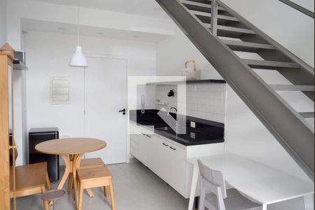 Sala/Cozinha  de apartamento para alugar com 1 quarto, 45m² em Sumarezinho, São Paulo