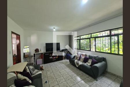 Sala de casa à venda com 3 quartos, 181m² em Jardim Maria Helena, Guarulhos