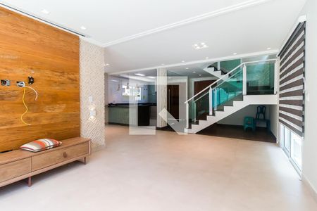 Sala de casa de condomínio para alugar com 3 quartos, 250m² em Bella Citta, Mogi das Cruzes