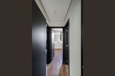 Corredor de apartamento à venda com 3 quartos, 84m² em Liberdade, Belo Horizonte