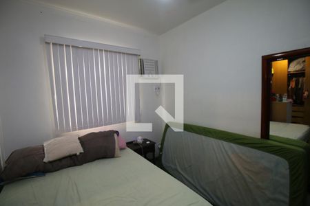 Quarto 1 de casa para alugar com 3 quartos, 200m² em Olaria, Rio de Janeiro