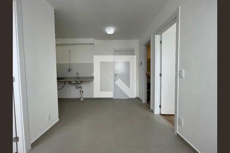 Sala de apartamento para alugar com 2 quartos, 34m² em Vila Gomes, São Paulo