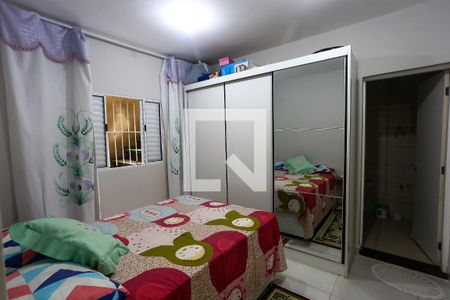 suíte de casa para alugar com 1 quarto, 85m² em Jardim Mirna, Taboão da Serra