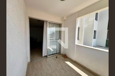 Sacada de apartamento para alugar com 3 quartos, 137m² em Planalto, Belo Horizonte