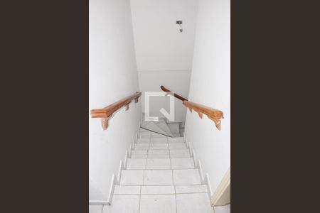 Escada Quartos de casa para alugar com 4 quartos, 100m² em Casa Verde Alta, São Paulo