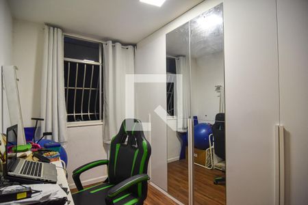 Quarto de apartamento à venda com 2 quartos, 55m² em Santa Rosa, Niterói