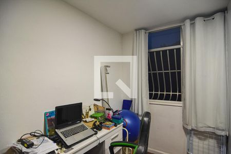 Quarto de apartamento à venda com 2 quartos, 55m² em Santa Rosa, Niterói