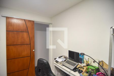 Quarto de apartamento à venda com 2 quartos, 55m² em Santa Rosa, Niterói