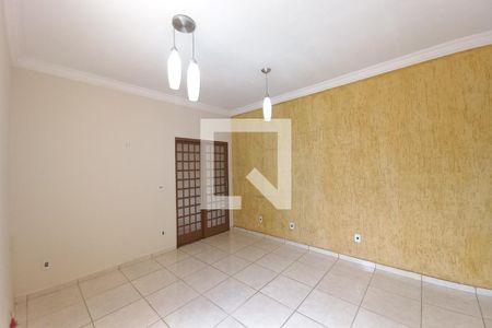 Sala de casa para alugar com 1 quarto, 329m² em Jardim Ipaussurama, Campinas