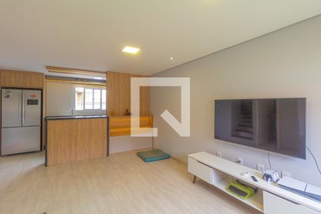 Sala de casa de condomínio à venda com 3 quartos, 92m² em Fátima, Canoas