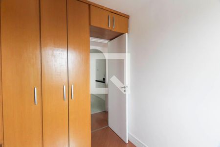 Quarto 2 de apartamento para alugar com 2 quartos, 50m² em Quinta da Paineira, São Paulo